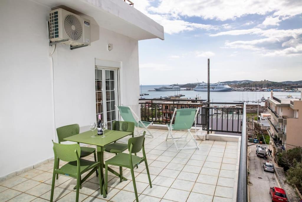 Appartamento Seafront Central Apt In Lavrio Esterno foto